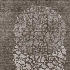 Homeroots 3' Beige Tan And Taupe Abstract Washable Area Rug For Indoor And Outdoor High Traffic Spaces 8' X 10' Polyester 579826