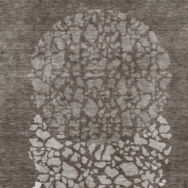 Homeroots 3' Beige Tan And Taupe Abstract Washable Area Rug For Indoor And Outdoor High Traffic Spaces 10' X 14' Polyester 579828