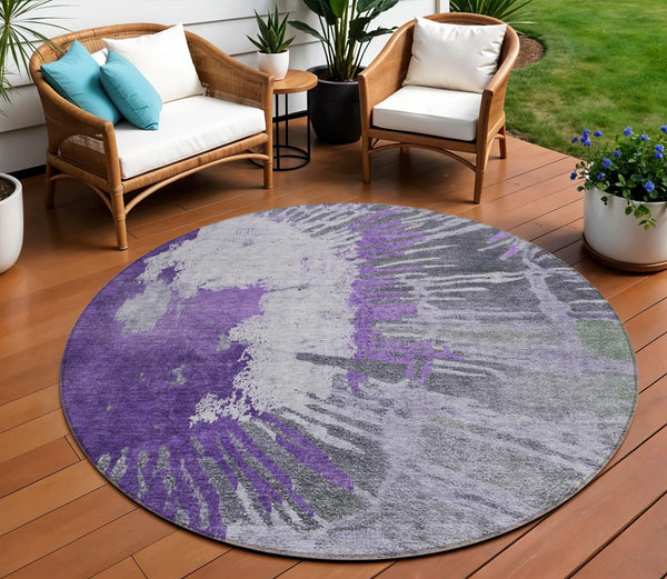Homeroots 3' Denim Blue Abstract Area Rug – Stylish Washable Design For Indoor & Outdoor Spaces, Durable & Chic 8' Round Polyester 579855