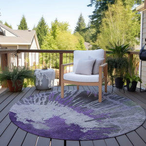 Homeroots 3' Denim Blue Abstract Area Rug – Stylish Washable Design For Indoor & Outdoor Spaces, Durable & Chic 8' Round Polyester 579855