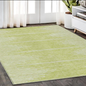 Homeroots 3' Stylish Artichoke Green Ivory Abstract Washable Area Rug For Indoor And Outdoor Spaces 5' X 8' Polyester 579872