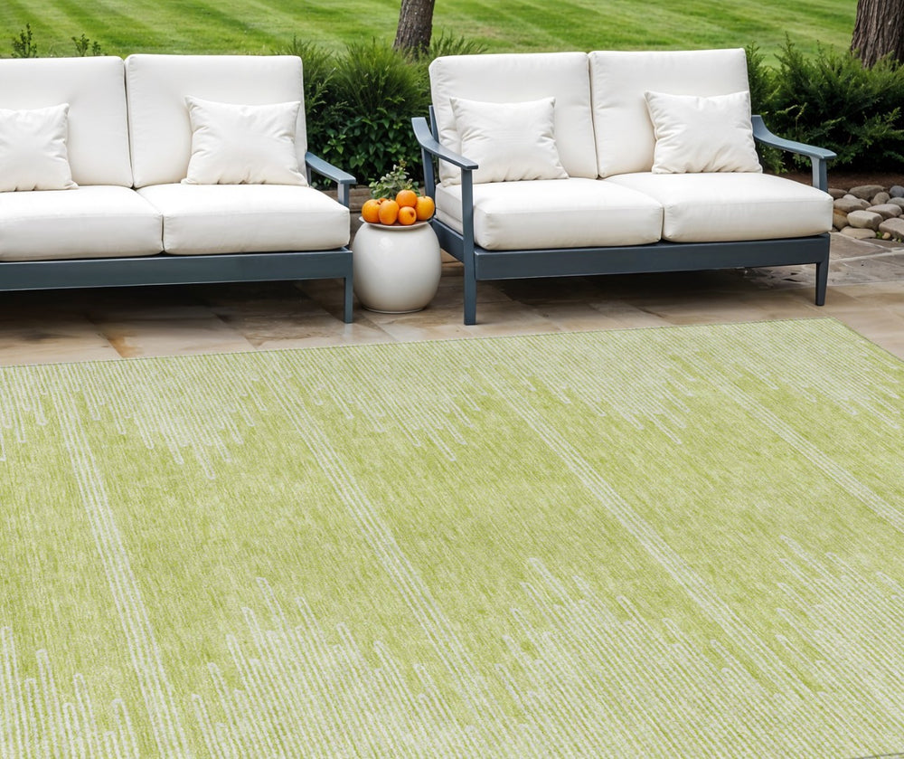 HomeRoots 9' Artichoke Green and Ivory Abstract Area Rug – Stylish, Durable, Machine Washable for Indoors & Outdoors 9' X 12' 579875