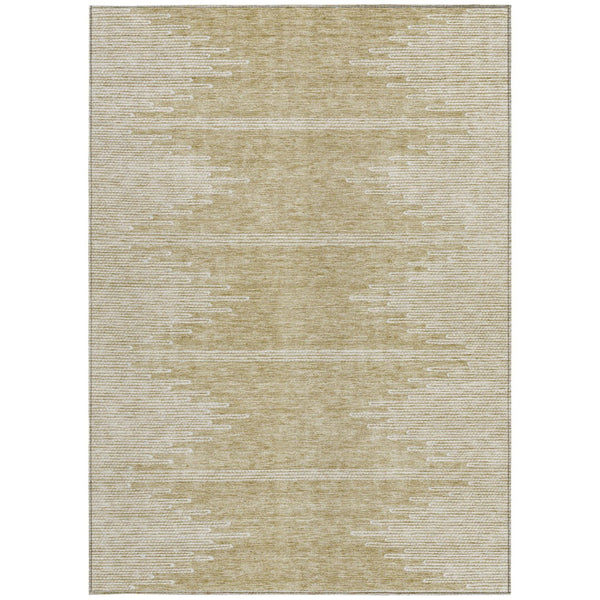 Homeroots 3' Stylish Artichoke Green Ivory Abstract Washable Area Rug For Indoor And Outdoor Spaces 3' X 5' Polyester 579877