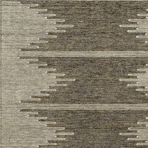 Homeroots 3' Stylish Artichoke Green Ivory Abstract Washable Area Rug For Indoor And Outdoor Spaces 3' X 5' Polyester 579889