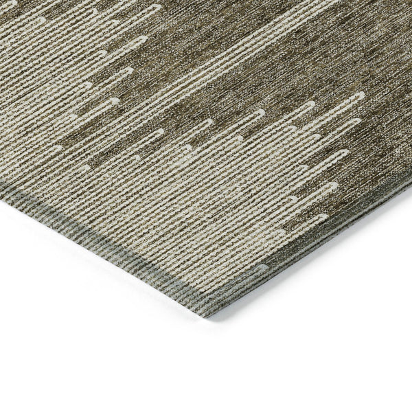 Homeroots 3' Stylish Artichoke Green Ivory Abstract Washable Area Rug For Indoor And Outdoor Spaces 10' X 14' Polyester 579894