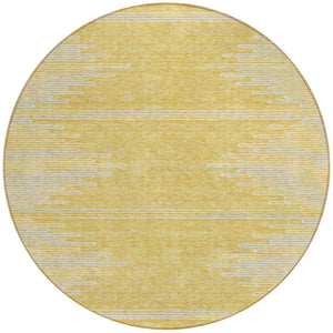 Homeroots 3' Stylish Artichoke Green Ivory Abstract Washable Area Rug For Indoor And Outdoor Spaces 8' Round Polyester 579903