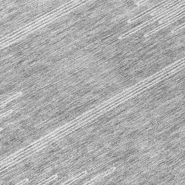 Homeroots 3' Stylish Artichoke Green Ivory Abstract Washable Area Rug For Indoor And Outdoor Spaces 8' Round Polyester 579909