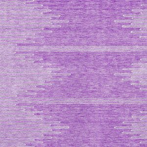 Homeroots 3' Stylish Artichoke Green Ivory Abstract Washable Area Rug For Indoor And Outdoor Spaces 3' X 5' Polyester 579913