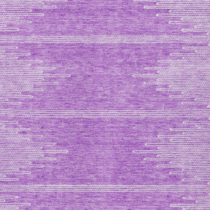 Homeroots 3' Stylish Artichoke Green Ivory Abstract Washable Area Rug For Indoor And Outdoor Spaces 8' X 10' Polyester 579916