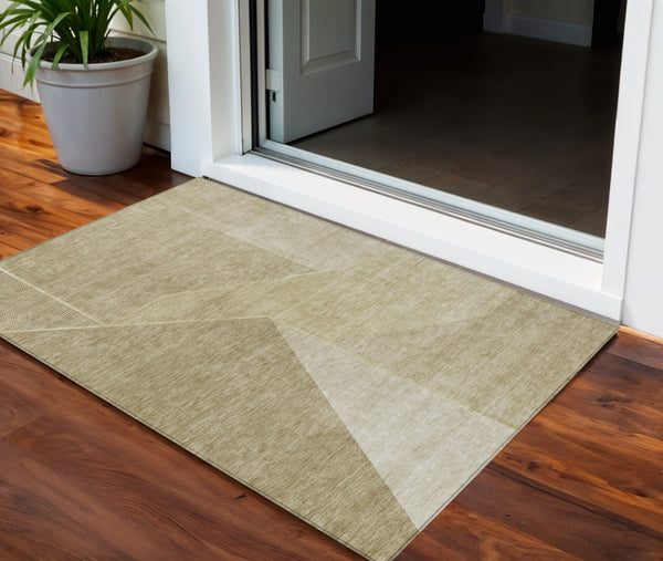 Homeroots 3' Stylish Beige Tan And Ivory Geometric Washable Area Rug For Indoor And Outdoor Spaces 3' X 5' Polyester 579925