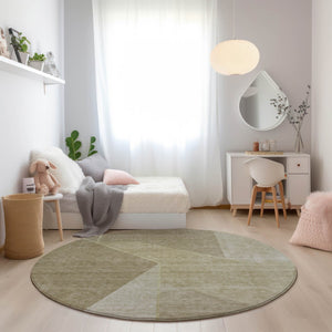 Homeroots 3' Stylish Beige Tan And Ivory Geometric Washable Area Rug For Indoor And Outdoor Spaces 8' Round Polyester 579927
