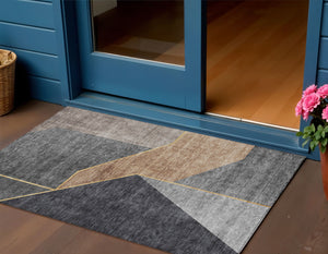 Homeroots 3' Stylish Beige Tan And Ivory Geometric Washable Area Rug For Indoor And Outdoor Spaces 3' X 5' Polyester 579931