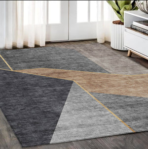 Homeroots 3' Stylish Beige Tan And Ivory Geometric Washable Area Rug For Indoor And Outdoor Spaces 5' X 8' Polyester 579932