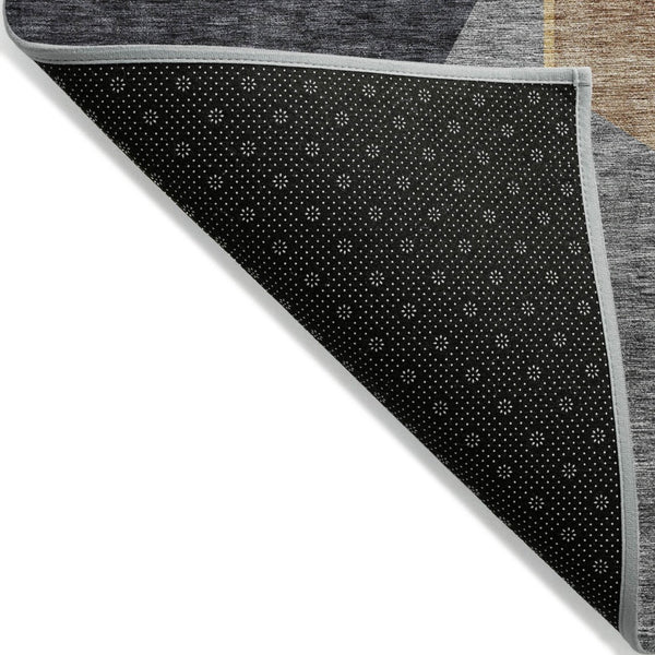 HomeRoots 5' Geometric Washable Area Rug in Charcoal, Taupe & Gray - Perfect for Indoor & Outdoor Spaces 5' X 8' 579932
