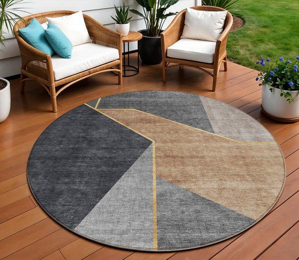 Homeroots 3' Stylish Beige Tan And Ivory Geometric Washable Area Rug For Indoor And Outdoor Spaces 8' Round Polyester 579933