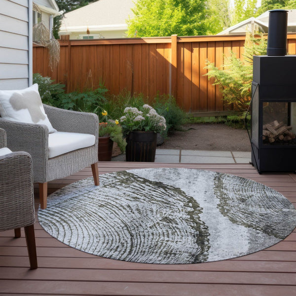 HomeRoots 5' Gray Taupe and Silver Abstract Area Rug - Washable, Durable, and Versatile for Indoor/Outdoor Use 8' Round 579939