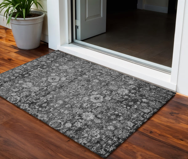 Homeroots 3' Navy Blue And Sky Blue Oriental Washable Rug - Durable Indoor Outdoor Design For Versatile Spaces 3' X 5' Polyester 579961