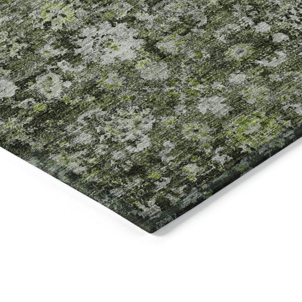 HomeRoots 5' Elegant Green and Olive Oriental Area Rug - Durable, Washable, Indoor/Outdoor Home Accent Décor 10' X 14' 579972