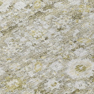 HomeRoots 5' Timeless Oriental Taupe Beige and Gold Area Rug - Washable, Stain-Resistant for Indoor & Outdoor Use 8' Round 579993