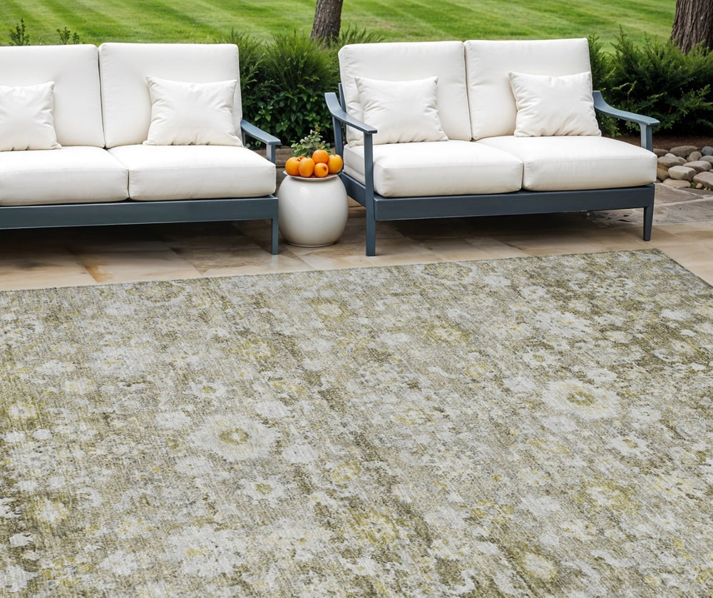 HomeRoots 9' Elegant Taupe Beige and Gold Oriental Area Rug - Durable, Washable, Perfect for Indoor & Outdoor Use 9' X 12' 579995