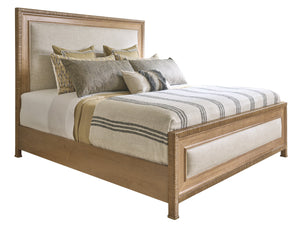 Lexington Tommy Bahama Home Grand Isle Upholstered Bed - Elegant Driftwood Design With Woven Raffia & Soft Indoor Performance Fabric Sunwashed  579-133c