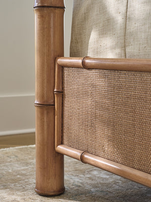 Lexington Tommy Bahama Home Islandia Canopy Bed - Elegant West Indies Design With Woven Rattan, Burnished Brass Accents, Relax In Style Sunwashed  579-174c