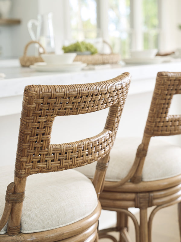 Lexington Tommy Bahama Home Bay Harbour Swivel Counter Stool - Elegant Leather-wrapped Rattan Frame With Memory Seat Design Sunwashed  579-895-01