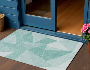 Homeroots 3' Geometric Artichoke Green Area Rug - Stylish Washable Design For Indoor & Outdoor Spaces 3' X 5' Polyester 580005