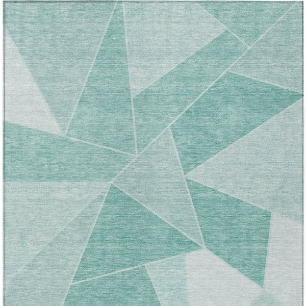 Homeroots 3' Geometric Artichoke Green Area Rug - Stylish Washable Design For Indoor & Outdoor Spaces 3' X 5' Polyester 580005