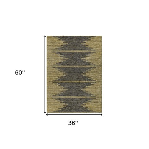 Homeroots 3' Stylish Artichoke Green Ivory Abstract Washable Area Rug For Indoor And Outdoor Spaces 3' X 5' Polyester 580042