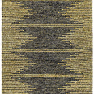 Homeroots 3' Stylish Artichoke Green Ivory Abstract Washable Area Rug For Indoor And Outdoor Spaces 3' X 5' Polyester 580042