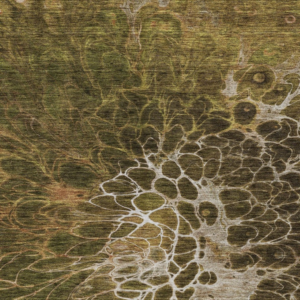 Homeroots 3' Charcoal Gray Silver Abstract Indoor Outdoor Area Rug - Stain Resistant, Washable & Durable Design 5' X 8' Polyester 580077