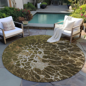 Homeroots 3' Charcoal Gray Silver Abstract Indoor Outdoor Area Rug - Stain Resistant, Washable & Durable Design 8' Round Polyester 580078