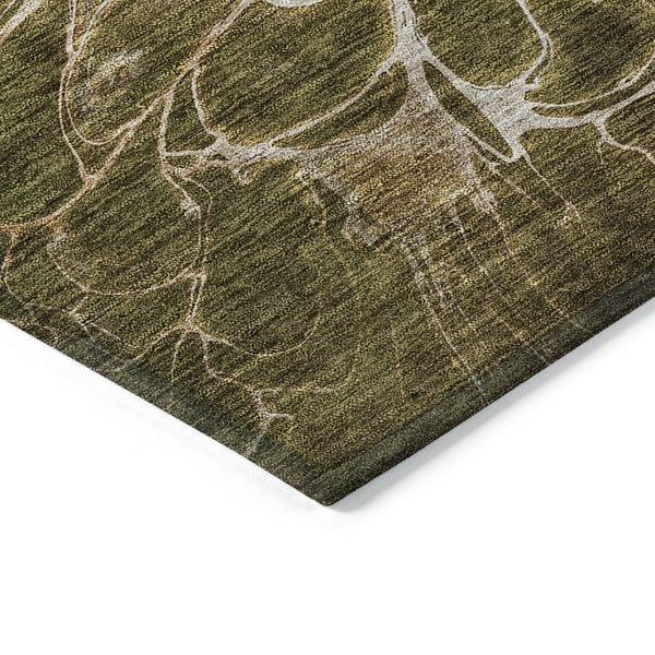 Homeroots 3' Charcoal Gray Silver Abstract Indoor Outdoor Area Rug - Stain Resistant, Washable & Durable Design 8' X 10' Polyester 580079