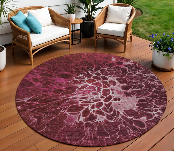 Homeroots 3' Charcoal Gray Silver Abstract Indoor Outdoor Area Rug - Stain Resistant, Washable & Durable Design 8' Round Polyester 580084