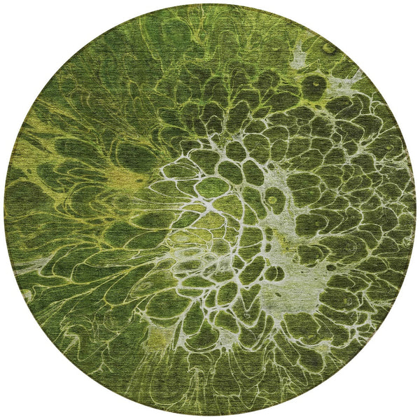 Homeroots 3' Charcoal Gray Silver Abstract Indoor Outdoor Area Rug - Stain Resistant, Washable & Durable Design 8' Round Polyester 580096