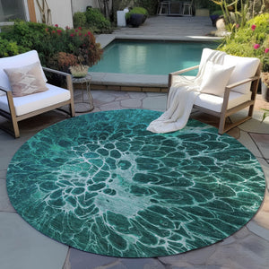 Homeroots 3' Charcoal Gray Silver Abstract Indoor Outdoor Area Rug - Stain Resistant, Washable & Durable Design 8' Round Polyester 580102