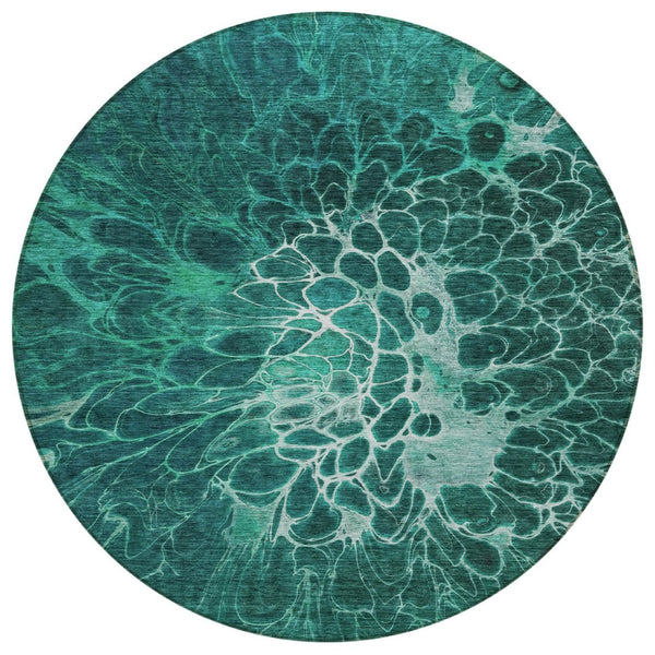 HomeRoots 5' Vibrant Teal Aqua Turquoise Abstract Washable Area Rug for Indoor and Outdoor Spaces 8' Round 580102