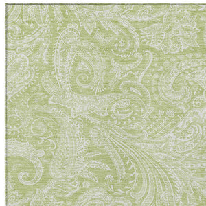 Homeroots 3' Stylish Green And Ivory Paisley Washable Area Rug For Indoor And Outdoor Spaces, Durable Design 9' X 12' Polyester 580146