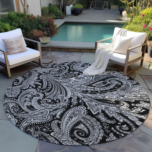 Homeroots 3' Stylish Green And Ivory Paisley Washable Area Rug For Indoor And Outdoor Spaces, Durable Design 8' Round Polyester 580150