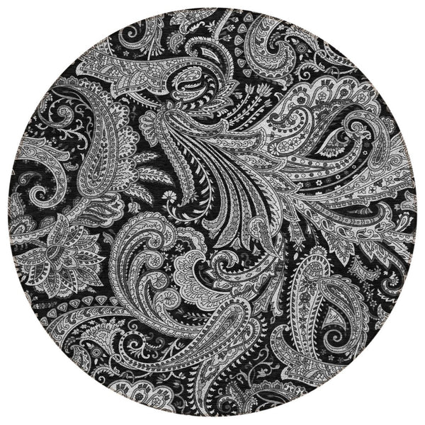 HomeRoots 5' Timeless Black Gray White Paisley Washable Area Rug for Indoor and Outdoor High-Traffic Spaces 8' Round 580150