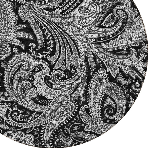 Homeroots 3' Stylish Green And Ivory Paisley Washable Area Rug For Indoor And Outdoor Spaces, Durable Design 8' Round Polyester 580150