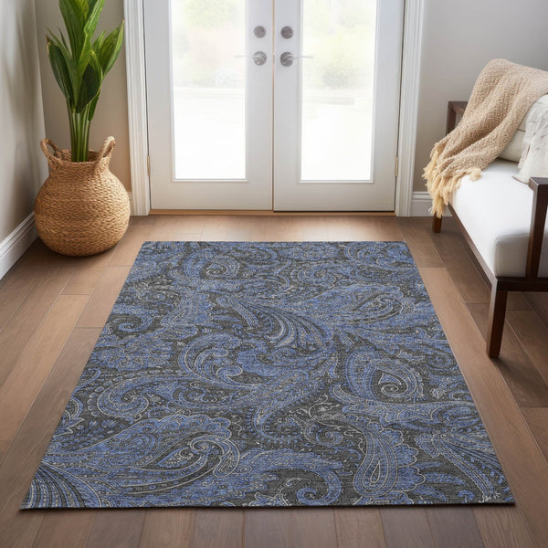 Homeroots 3' Stylish Green And Ivory Paisley Washable Area Rug For Indoor And Outdoor Spaces, Durable Design 5' X 8' Polyester 580155