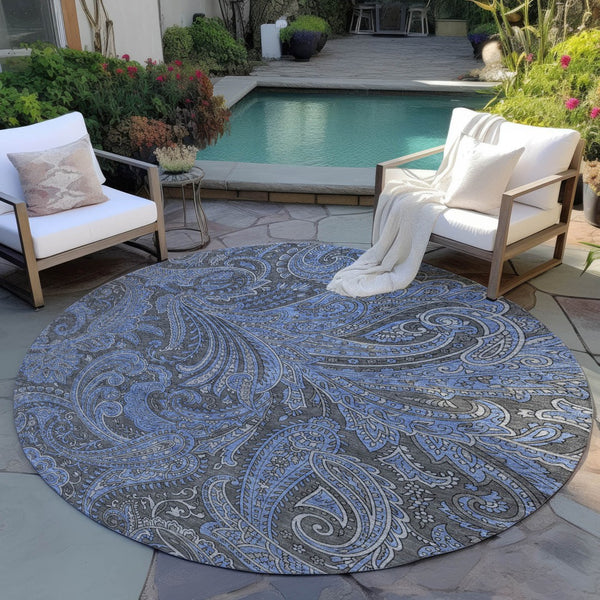 Homeroots 3' Stylish Green And Ivory Paisley Washable Area Rug For Indoor And Outdoor Spaces, Durable Design 8' Round Polyester 580156