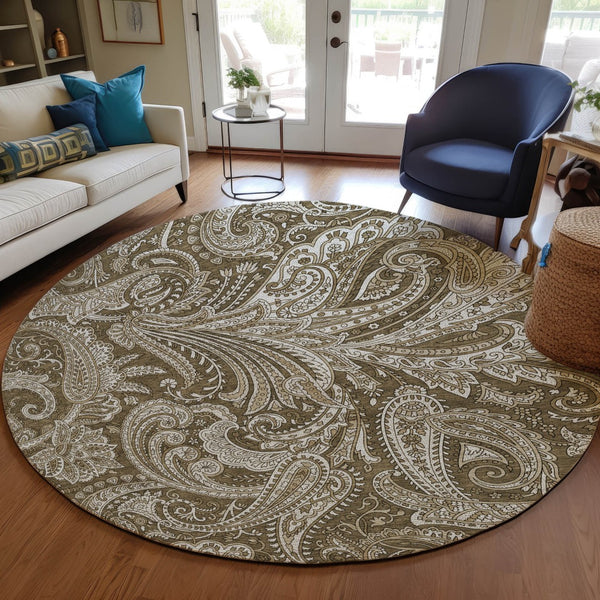 Homeroots 3' Stylish Green And Ivory Paisley Washable Area Rug For Indoor And Outdoor Spaces, Durable Design 8' Round Polyester 580162