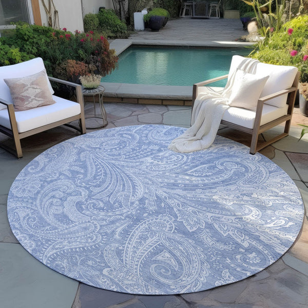 Homeroots 3' Stylish Green And Ivory Paisley Washable Area Rug For Indoor And Outdoor Spaces, Durable Design 8' Round Polyester 580168