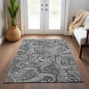 Homeroots 3' Stylish Green And Ivory Paisley Washable Area Rug For Indoor And Outdoor Spaces, Durable Design 5' X 8' Polyester 580173
