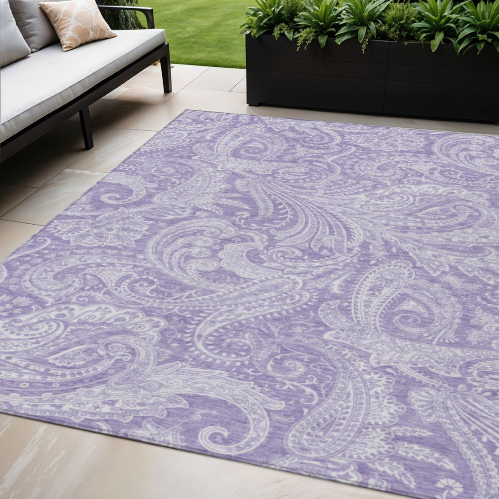 HomeRoots 5' Elegant Lavender Purple and Ivory Paisley Area Rug - Durable, Washable, Perfect for Indoors & Outdoors 5' X 8' 580179