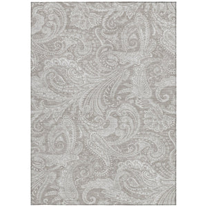 Homeroots 3' Stylish Green And Ivory Paisley Washable Area Rug For Indoor And Outdoor Spaces, Durable Design 10' X 14' Polyester 580201