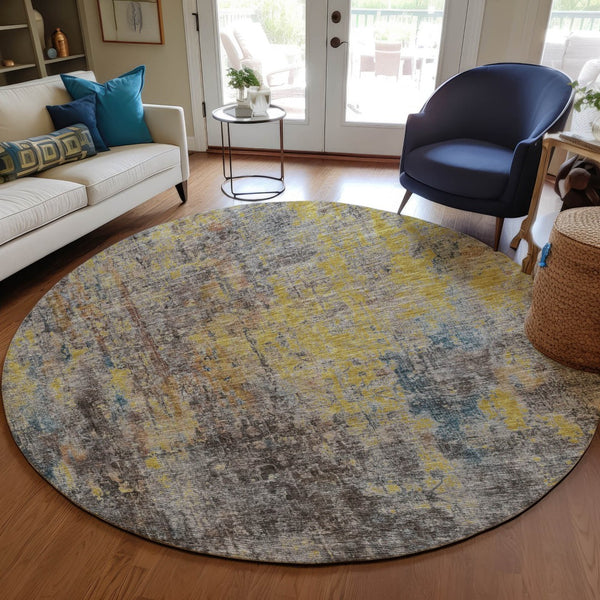 Homeroots 3' Brown Beige And Gold Abstract Washable Area Rug For Indoor And Outdoor Spaces, Durable Design 8' Round Polyester 580222